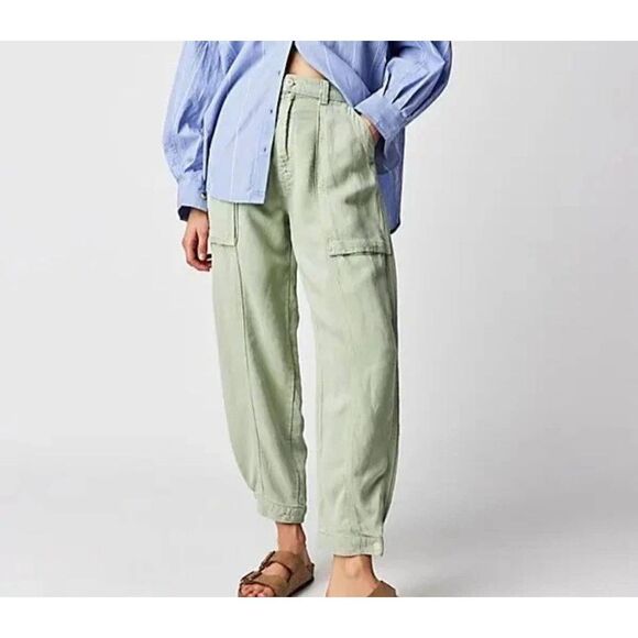 MOTHER The Patch Pocket Chute Flood Pants Size 26 - Picture 1 of 6